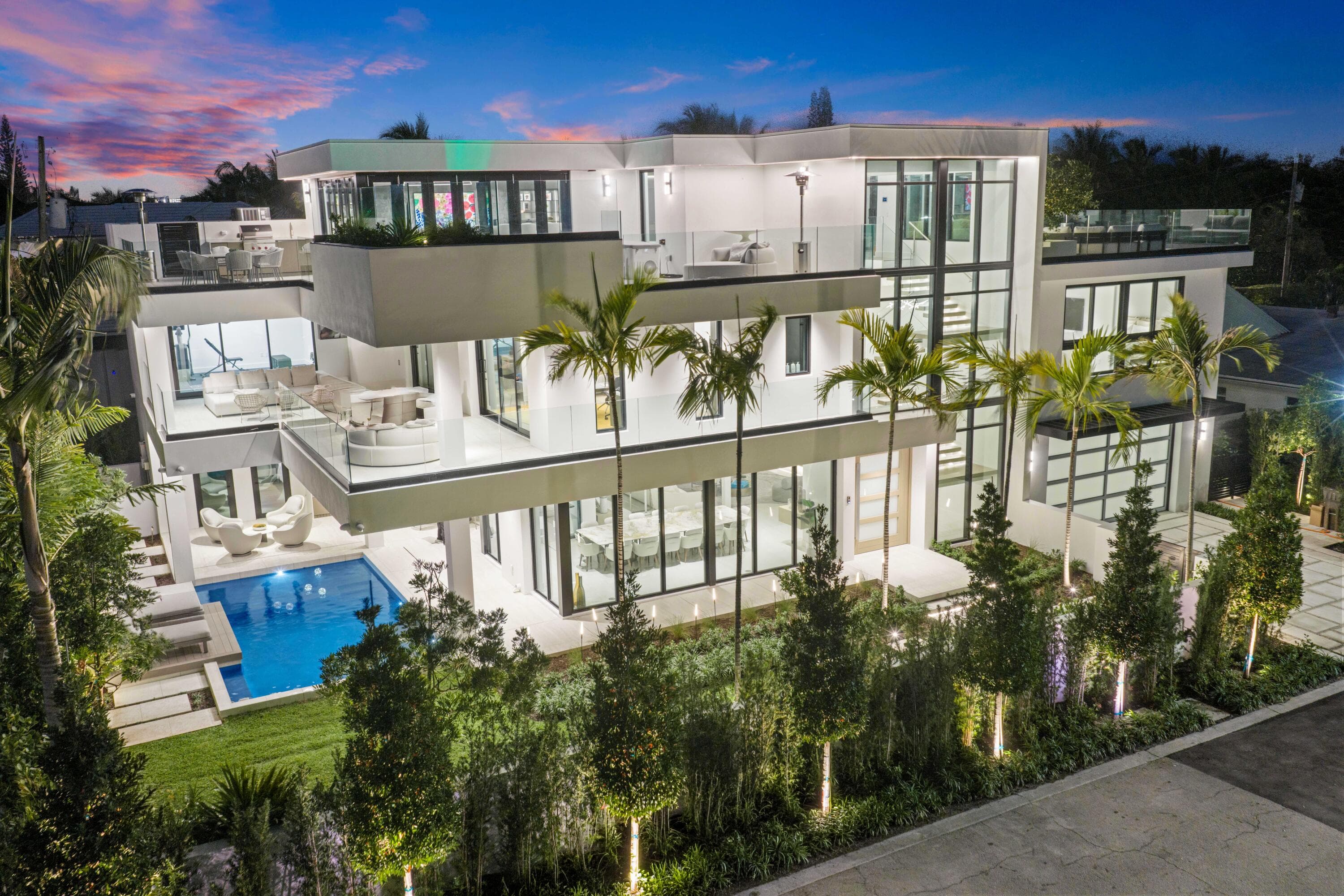 237 Elwa Place — photo 1